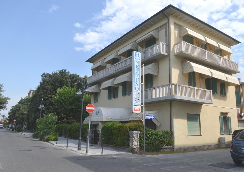 Hotel Nettuno Marina di Pietrasanta Exterior photo