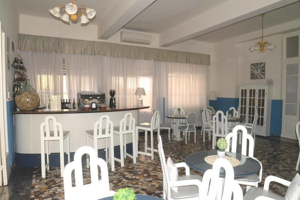 Hotel Nettuno Marina di Pietrasanta Exterior photo